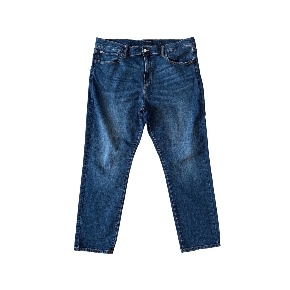 Lucky Brand 221 Straight Leg Jeans Mens 38x30 Blue Denim‎ Medium Wash 7M12520